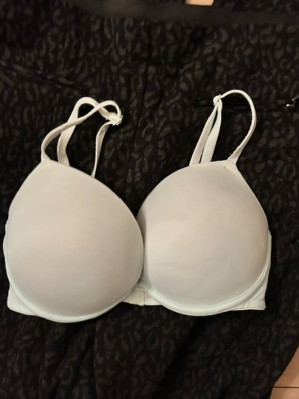 mint green pink  Victorias secret  bra size 34C 34 C Bra womens  push up vs v s